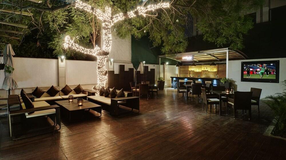 Quality Inn Gurgaon Luaran gambar