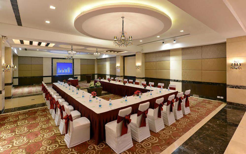 Quality Inn Gurgaon Luaran gambar